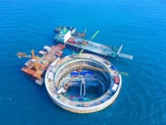 海南昌江核電二期工程盾構機通過海上圍堰接收！